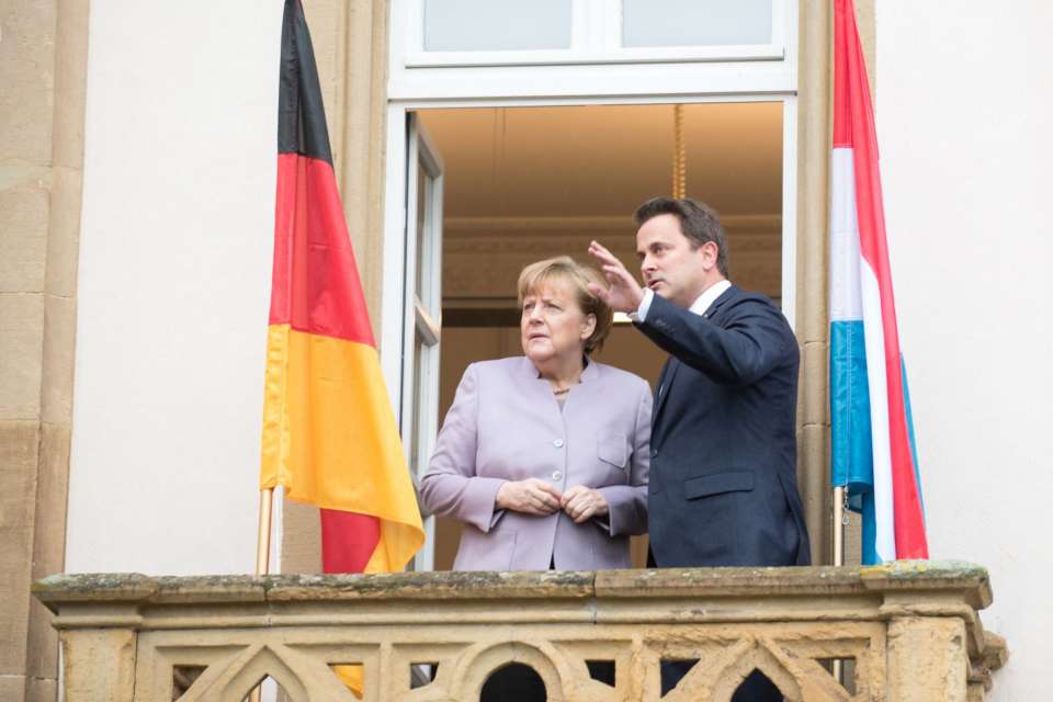 (de g. à dr.) Angela Merkel, chancelière fédérale d'Allemagne ; Xavier Bettel, Premier ministre, ministre d'Etat